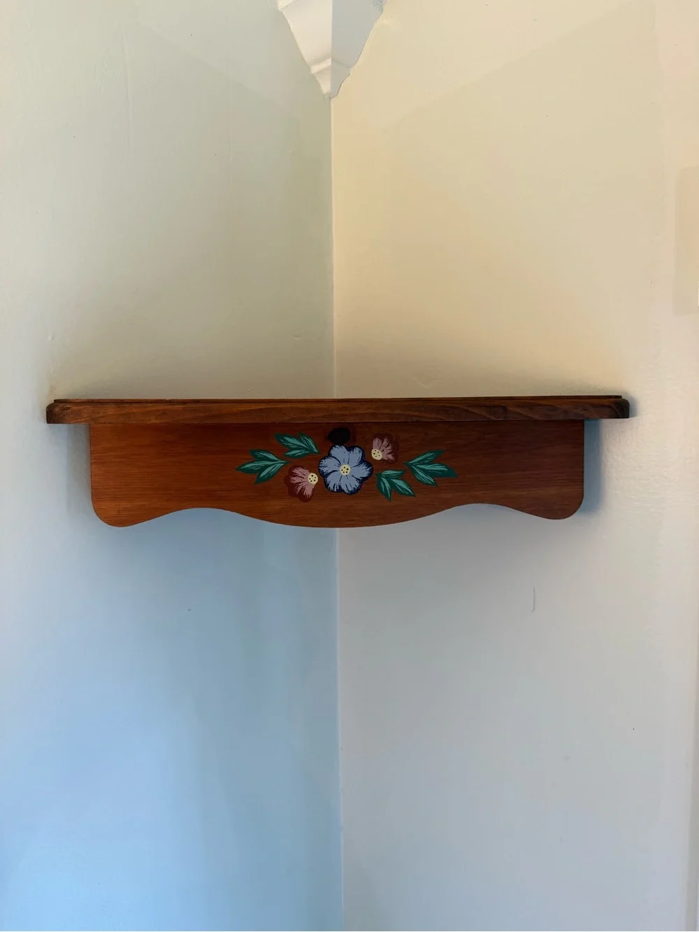Vtg Wooden Corner Wall Shelf With Floral Design Flowers Wood Country Cottage